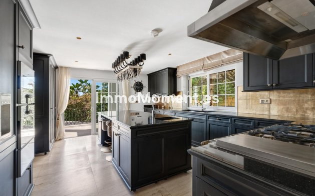 Bestaande woning - Vrijstaande villa - Benahavís - Benahavís Centro