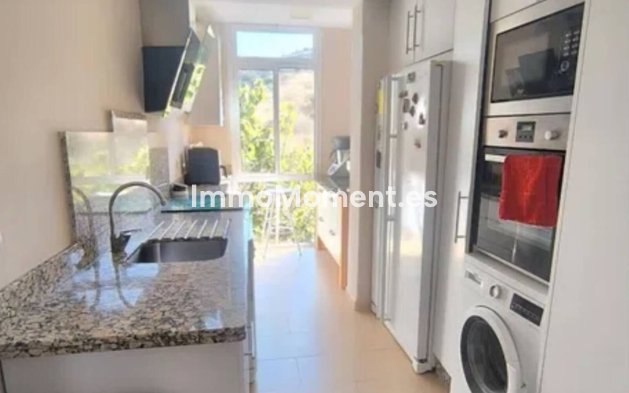 Resale - Apartment - Mijas Costa - Calahonda