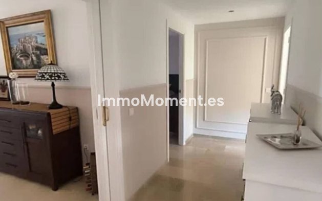 Resale - Apartment - Mijas Costa - Calahonda