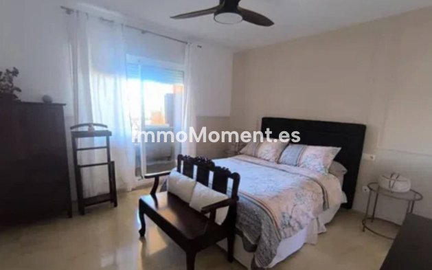Resale - Apartment - Mijas Costa - Calahonda