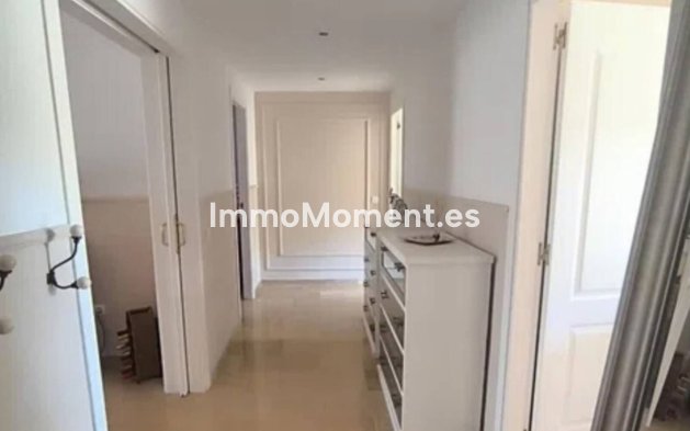 Resale - Apartment - Mijas Costa - Calahonda