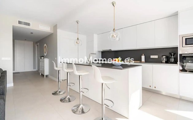 Revente - Appartement - Estepona  - Estepona Centro