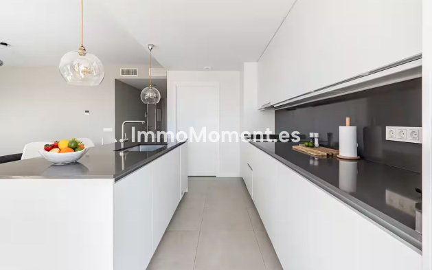 Revente - Appartement - Estepona  - Estepona Centro
