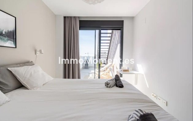 Revente - Appartement - Estepona  - Estepona Centro