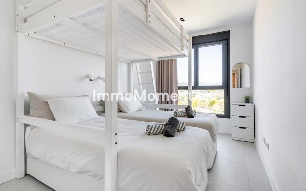 Revente - Appartement - Estepona  - Estepona Centro