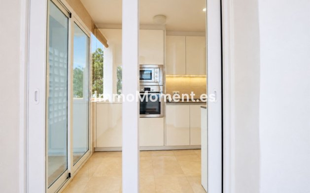 Wiederverkauf - Wohnung - Marbella - La Mairena