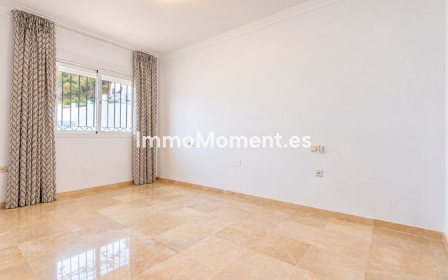 Wiederverkauf - Wohnung - Marbella - La Mairena