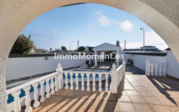 Bestaande woning - Vrijstaande villa - Torrevieja - Torrevieja Centro