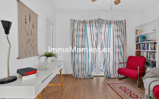 Bestaande woning - Vrijstaande villa - Torrevieja - Torrevieja Centro