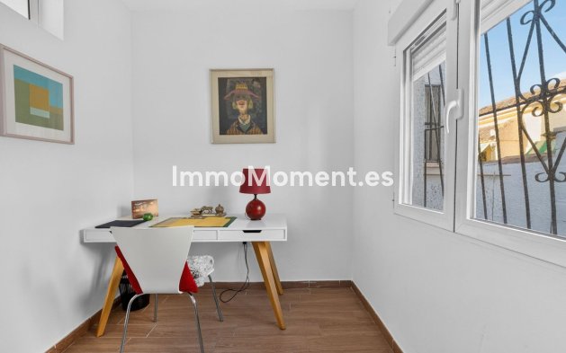 Bestaande woning - Vrijstaande villa - Torrevieja - Torrevieja Centro