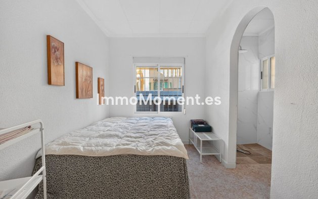 Bestaande woning - Vrijstaande villa - Torrevieja - Torrevieja Centro