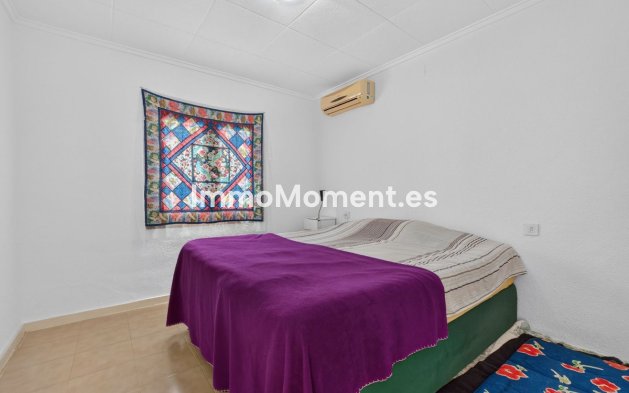 Bestaande woning - Vrijstaande villa - Torrevieja - Torrevieja Centro