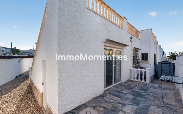 Bestaande woning - Vrijstaande villa - Torrevieja - Torrevieja Centro