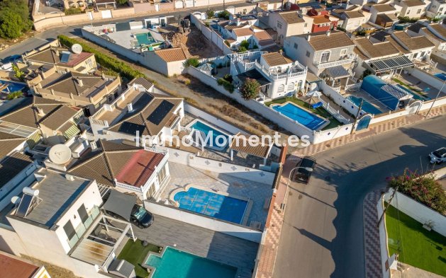 Bestaande woning - Vrijstaande villa - Torrevieja - Torrevieja Centro