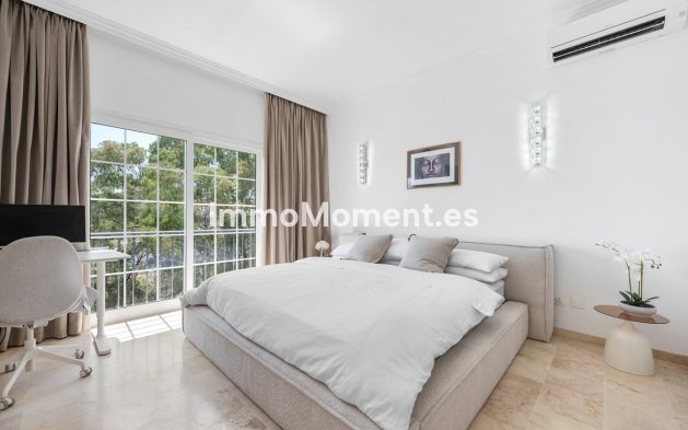 Reventa - Villa independiente - Marbella - Nueva Andalucía