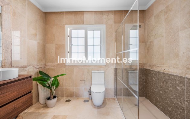 Reventa - Villa independiente - Marbella - Nueva Andalucía