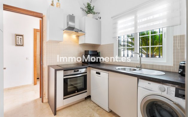 Reventa - Villa independiente - Marbella - Nueva Andalucía