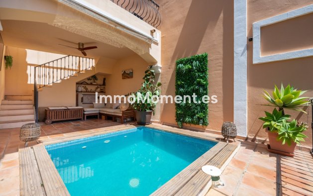Reventa - Villa independiente - Marbella - Nueva Andalucía