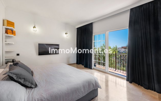Reventa - Villa independiente - Marbella - Nueva Andalucía