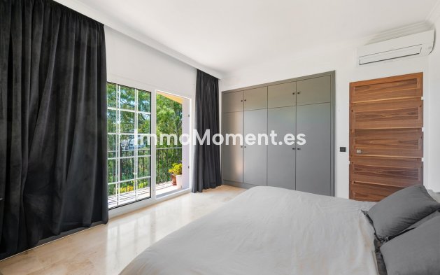 Reventa - Villa independiente - Marbella - Nueva Andalucía