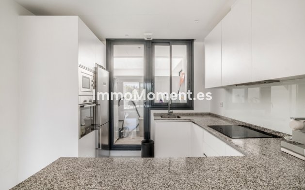 Bestaande woning - Appartement - Benahavís - Benahavís Centro