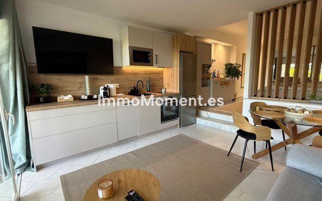 Resale - Apartment - Mijas Costa - Riviera Del Sol