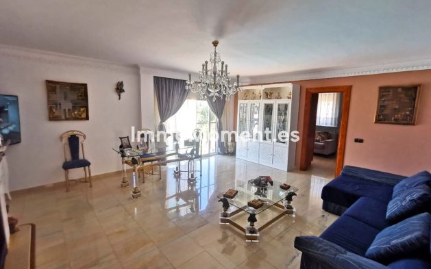 Resale - Detached villa - Mijas Costa - La Cala de Mijas