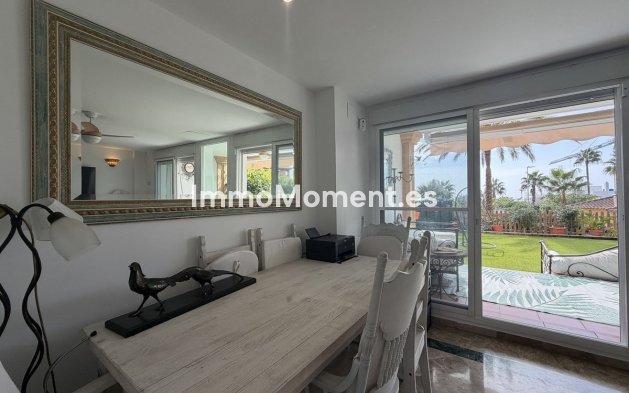 Resale - Townhouse - Estepona - Estepona Centro