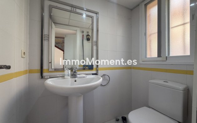 Resale - Townhouse - Estepona - Estepona Centro