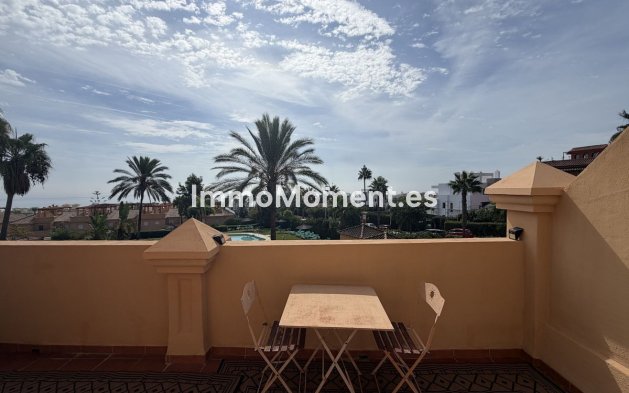 Resale - Townhouse - Estepona - Estepona Centro