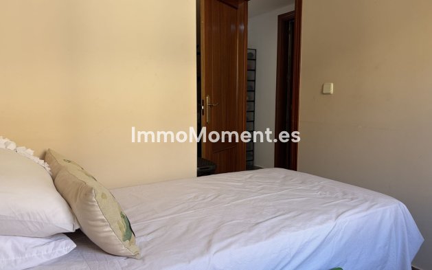 Resale - Townhouse - Estepona - Estepona Centro