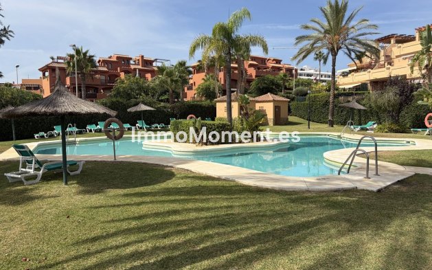 Resale - Townhouse - Estepona - Estepona Centro