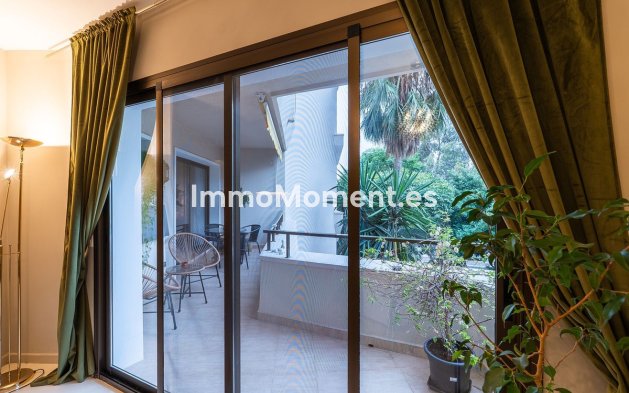 Reventa - Apartamento - Estepona  - Estepona Centro