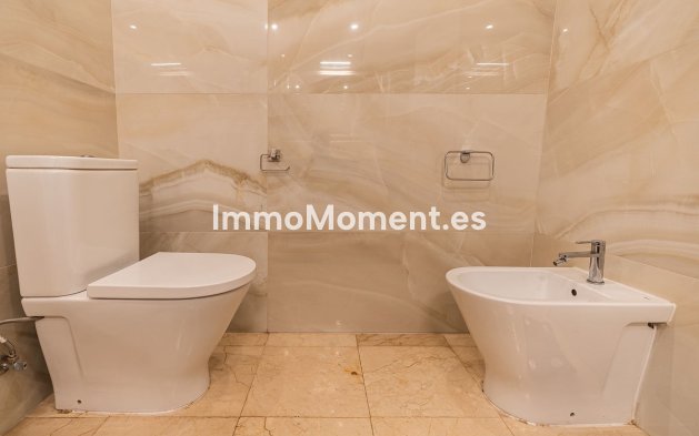Reventa - Apartamento - Estepona  - Estepona Centro