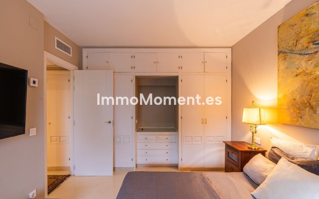 Reventa - Apartamento - Estepona  - Estepona Centro