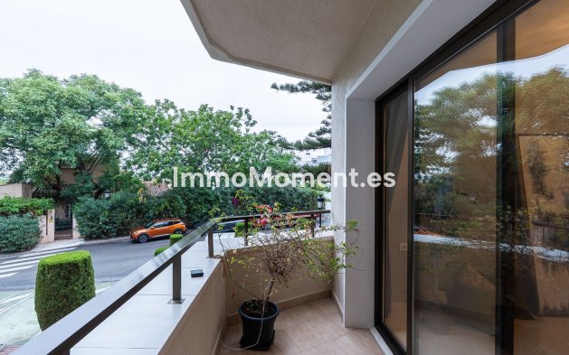 Reventa - Apartamento - Estepona  - Estepona Centro