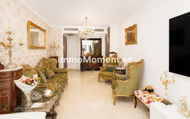 Wiederverkauf - Wohnung - Torremolinos - El Pinillo