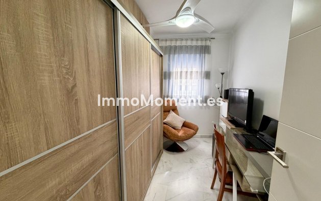 Resale - Apartment - Fuengirola - Los Boliches