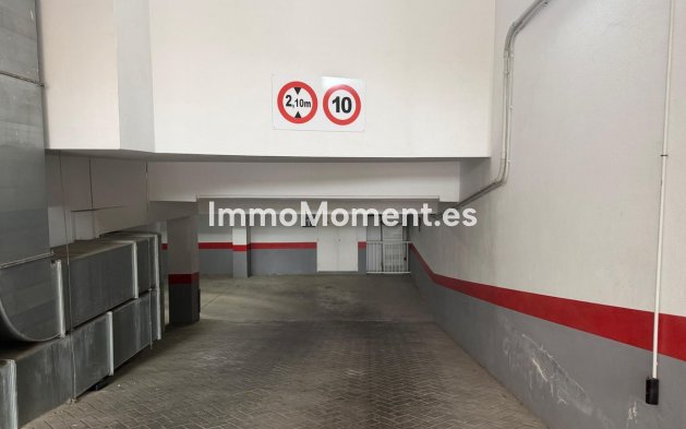Resale - Apartment - Fuengirola - Los Boliches