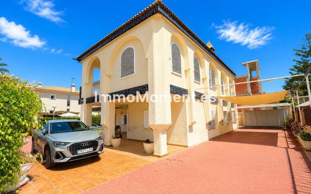 Reventa - Villa independiente - Orihuela Costa - Cabo roig - La Zenia