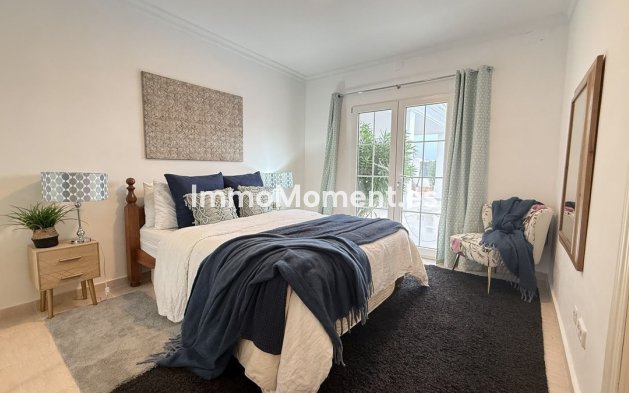 Reventa - Villa independiente - Mijas - La Cala Golf