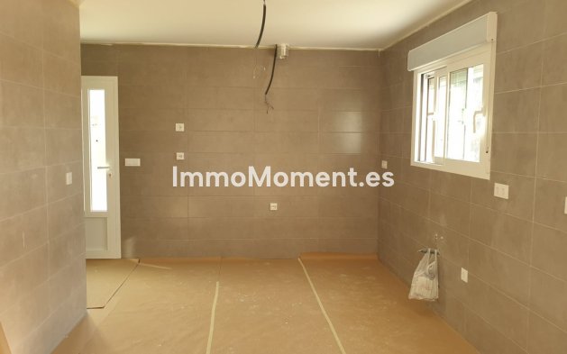 Resale - Detached villa - Pinoso - Pinoso Centro