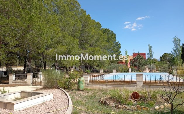 Resale - Detached villa - Yecla - Yecla Centro