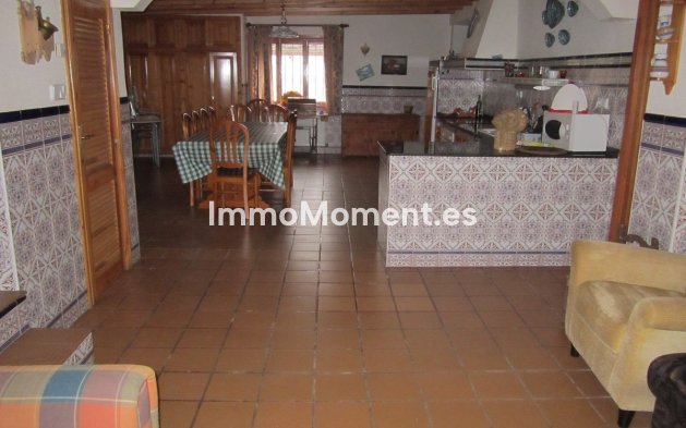 Resale - Detached villa - Yecla - Yecla Centro