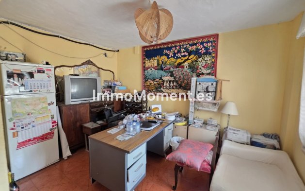 Reventa - Villa independiente - Elda - Elda Centro