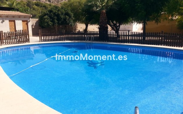 Wiederverkauf - Freistehende Villa - La Romana - La Romana Centro