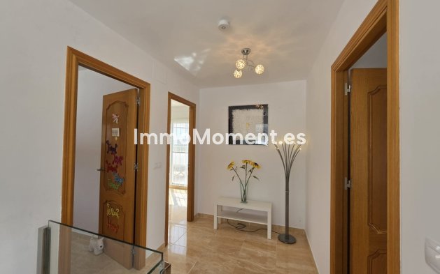 Bestaande woning - Vrijstaande villa - Pinoso - Pinoso Centro
