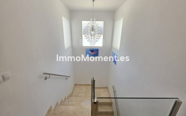 Bestaande woning - Vrijstaande villa - Pinoso - Pinoso Centro