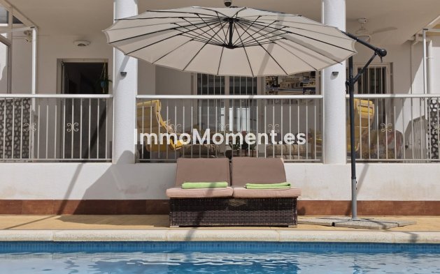 Bestaande woning - Vrijstaande villa - Pinoso - Pinoso Centro