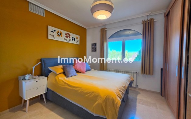 Bestaande woning - Vrijstaande villa - Pinoso - Pinoso Centro